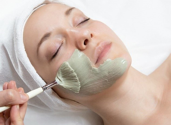 Ручная механическая чистка лица