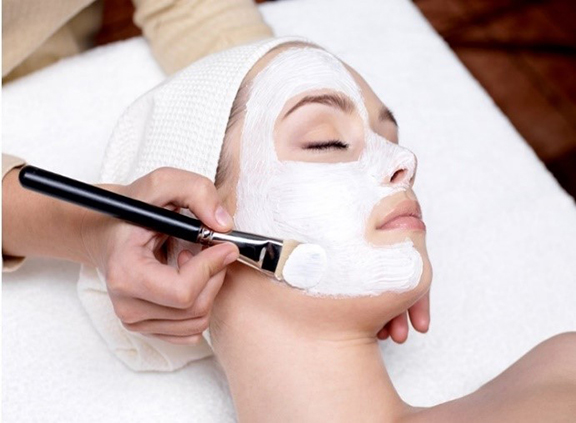 Ручная механическая чистка лица